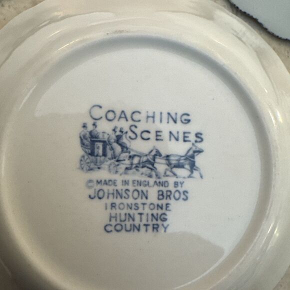 Johnson Brother England Ironstone Coaching Scenes Hunting Country 5 pc. Set - Picture 4 of 4